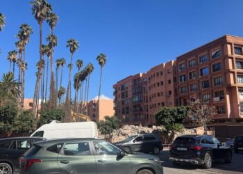 عاجل.. رغم الضجة.. الجرّافات تُنهي تواجد “ڤيلا لوسيين” المثيرة للجدل بمراكش