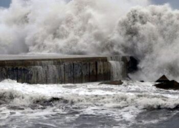 عاصفة “كونراد” تقترب من شمال المغرب وسط تحذيرات من أمطار ورياح قوية