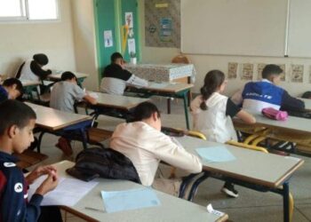 مطالب بتأجيل العطلة البينية لتتزامن مع عيد الفطر