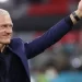 بعد موقفه من لاعبين جزائريين.. اتهامات لمدرب “الديوك” بالعنصرية وتحرك عاجل من الاتحاد الفرنسي
