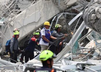 تضرر الطرق في ميانمار يعرقل جهود الإغاثة بعد الزلزال المدمر