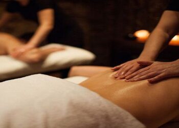 تقديم خدمات جنسية تحت غطاء التدليك يسفر عن توقيف 18 شخصا بمراكش