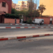 رغم ظهورها في موقع مهم.. حفر كبيرة تعرقل السير بقلب جليز بمراكش + فيديو