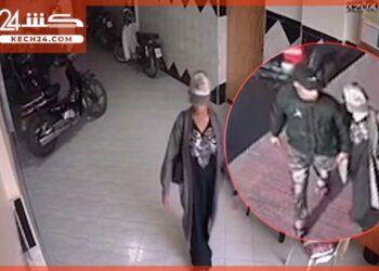 في عز الصباح: رجل وامرأة يسرقان دراجة من داخل عمارة بمراكش+ ڤيديو