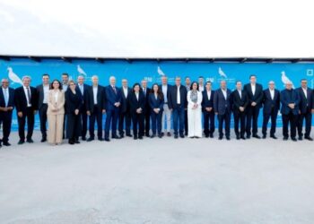 “الأحرار” ينوه بإنجازات الحكومة ويطلق جولة تواصلية وطنية واسعة