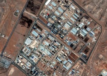 إسرائيل تعلن قصف منشأة نووية في إيران