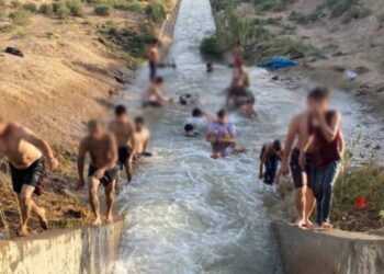 ناشط مدني لـكشـ24: غياب المسابح بضواحي مراكش يدفع الأطفال والشباب للمخاطرة بحياتهم