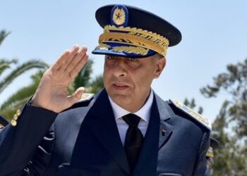 حموشي يمنح ترقية استثنائية لموظف شرطة كان ضحية حادثة سير عمدية