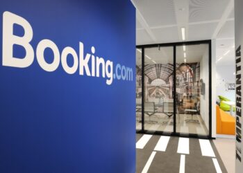 هل تغير قواعد اللعبة في المغرب؟.. دعاوى قضائية أوروبية ضد “Booking”