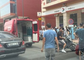 عاجل.. شاب يقدم على الانتحار برمي نفسه من فوق عمارة بمراكش + صور
