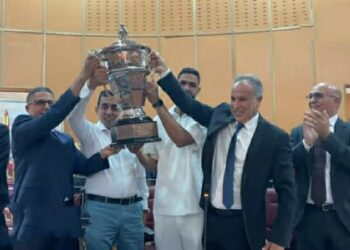 بنشيخي وكودار يستقبلان الحيداوي وحارس أولمبيك آسفي بعد تتويجه بكأس العرش