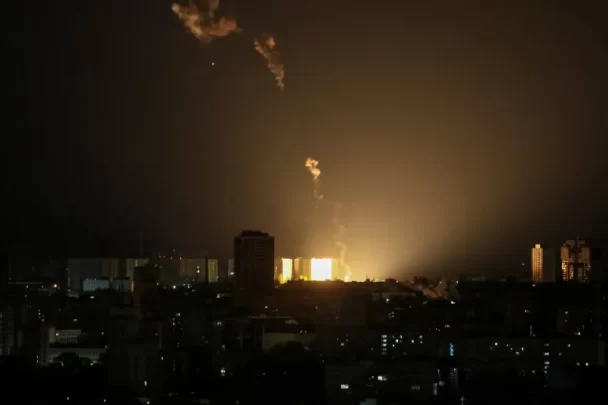 10 قتلى في هجوم على كييف