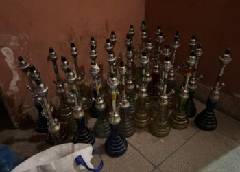 مصالح الامن توصل حربها ضد مقاهي الشيشا بمراكش +صور