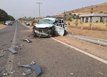 مصرع شخص واصابة 3 من ركاب تاكسي في حادث مروع ضواحي الخميسات