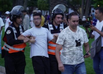 ناشطة حقوقية لكشـ24: اعتقال شباب جيل “Z” يمس الحريات المكفولة دستوريا