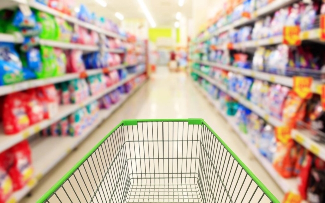 العقوبات البديلة تنقذ شابة من الحبس بعد سرقة مواد غذائية من متجر بمراكش