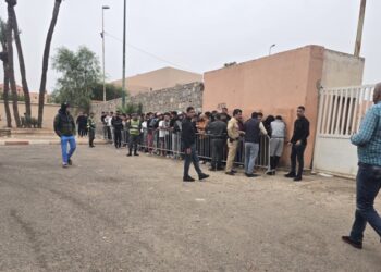 انطلاق بيع تذاكر مباراة الكوكب المراكشي والنادي المكناسي