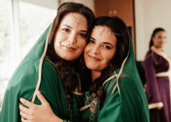 على رأسهم جلالة الملك.. ابنتا مولاي هشام تشكران الحاضرين في حفل زفافهما