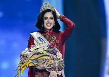 فاطمة بوش ملكة جمال الكون