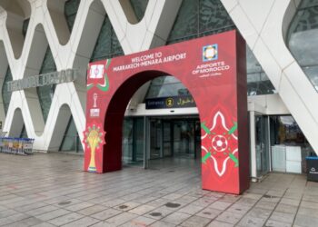 مطار مراكش المنارة يتزين بالهوية البصرية لكأس أفريقيا + صور