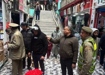 شن حملة جديدة لتحرير الملك العمومي بأسواق المدينة العتيقة بمراكش + صور