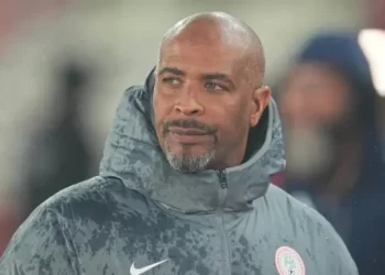 مدرب نيجيريا: الركراكي بمثابة أخ كبير لي