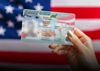 ترامب يحدد “شرطا” لسحب الجنسية الأميركية