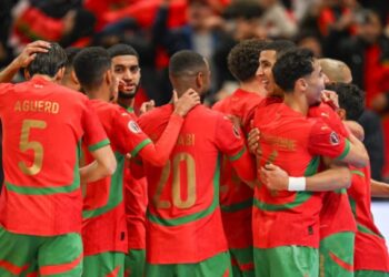 الجامعة تكافئ أسود الأطلس بـ800 مليون سنتيم بعد العبور لثمن نهائي “الكان”