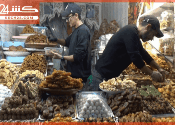 بالڤيديو: تزايد اقبال المغاربة والاجانب على شراء “الشباكية” بعد مرور الاسبوع الاول من رمضان