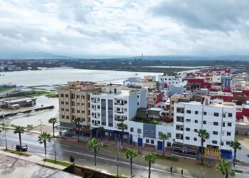 وزارة الداخلية تعلن عودة تدريجية وآمنة للسكان بعد الفيضانات في عدة أقاليم