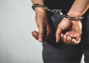 ترويج مخدرات صلبة يوقف عشرينيا بسيدي رحال الشاطىء