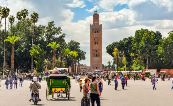 تجاوز هدف خارطة الطريق.. 894  ألف منصب شغل مباشر في قطاع السياحة سنة 2025