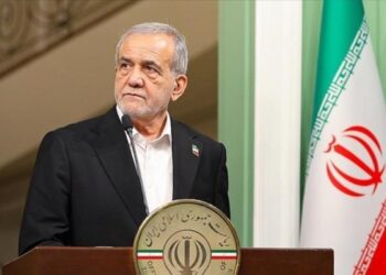 الرئيس الإيراني: طهران ستعلّق الهجمات على الدول المجاورة ما لم تنطلق هجمات منهم