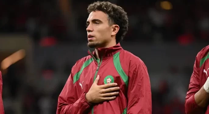 ملثمون يحتجزون نائل العيناوي رفقة أفراد عائلته داخل منزلهم بروما