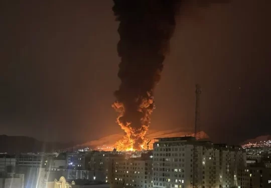 غارات إسرائيلية تستهدف مواقع صواريخ ومقرات أمنية في إيران