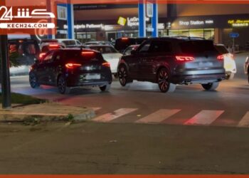 بالڤيديو.. كشـ24 ترصد الإقبال الكبير على محطات البنزين قبيل الزيادة الجديدة