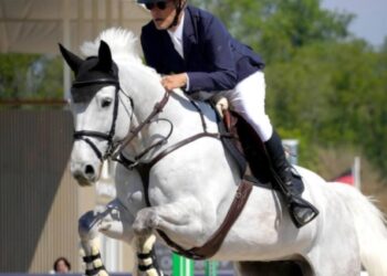 إصابة الأمير مولاي هشام بكسر في ضلعه بعد سقوط قوي من على ظهر حصانه