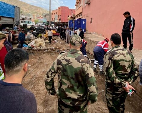 قائد الملحقة الإدارية الأولى بإمنتانوت يقود حملة ميدانية لتحرير الملك العمومي