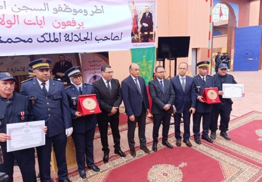 السجن المحلي بقلعة السراغنة يحتفي بالذكرى 18 لتأسيس مندوبية السجون في أجواء رسمية