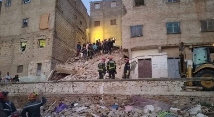 مفجع.. حصيلة ضحايا انهيار عمارة بفاس ترتفع إلى 8 وفيات