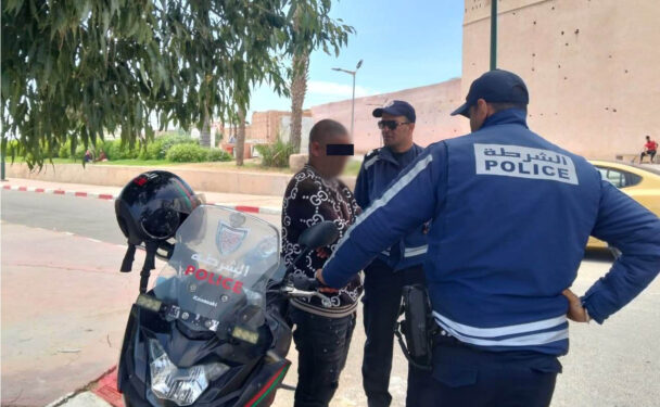 إيقاف أربعيني متلبسا بالتحرش بسائحات قرب باب إيلان بمراكش + صور