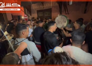بالڤيديو: اجواء احتفالة متميزة في ليلة عاشوراء بحي باب دكالة بمراكش