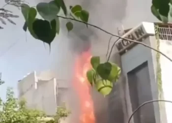 حريق فندق في نيودلهي يخلف 21 قتيلا وأكثر من 40 مصابا