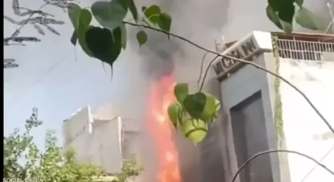 حريق فندق في نيودلهي يخلف 21 قتيلا وأكثر من 40 مصابا