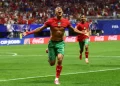 هكذا أنقذ وهبي اللاعب رحيمي من بطاقة صفراء خلال مواجهة هايتي + فيديو