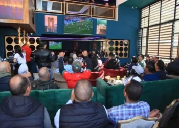 البرلمان يدخل على خط زيادات المقاهي خلال مباريات أسود الأطلس