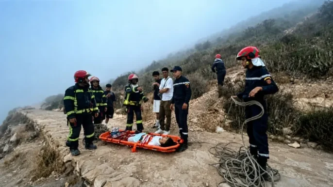 عملية إنقاذ ناجحة لسياح بريطانيين بعد تعرض أحدهم لإصابة بأكادير أوفلا