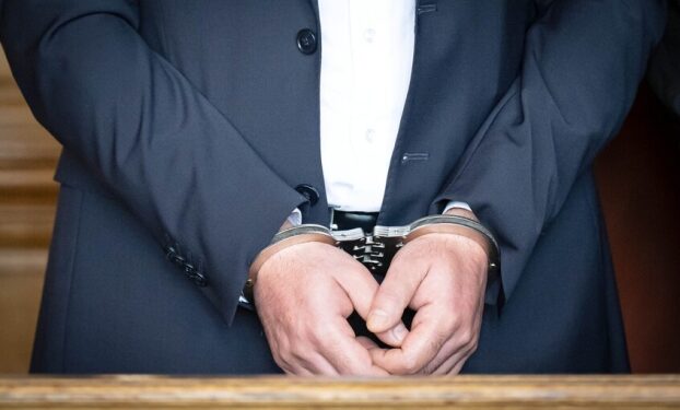 انتحال صفة إطار أمني يطيح بنصاب بفاس