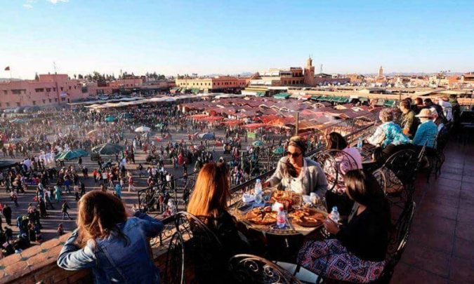 تقرير.. السياحة المغربية تتجاوز الأهداف المسطرة وعائدات تلامس 139 مليار درهم