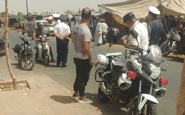 الفرقة الولائية للسير الطرقي بمراكش تواصل حملاتها بشارع الواد بمراكش